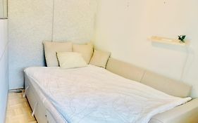 A Sofabed For Overnight Sleep Near Metro, Free Street Parking